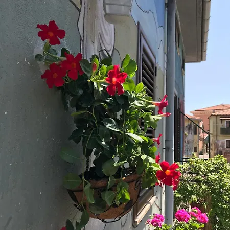 Casa Finalmente 1 *